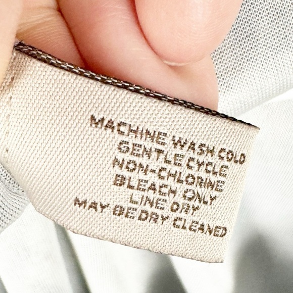 Easywear by Chico's Blue and White Geometric Lined Sleeveless Tank - Picture 5 of 6